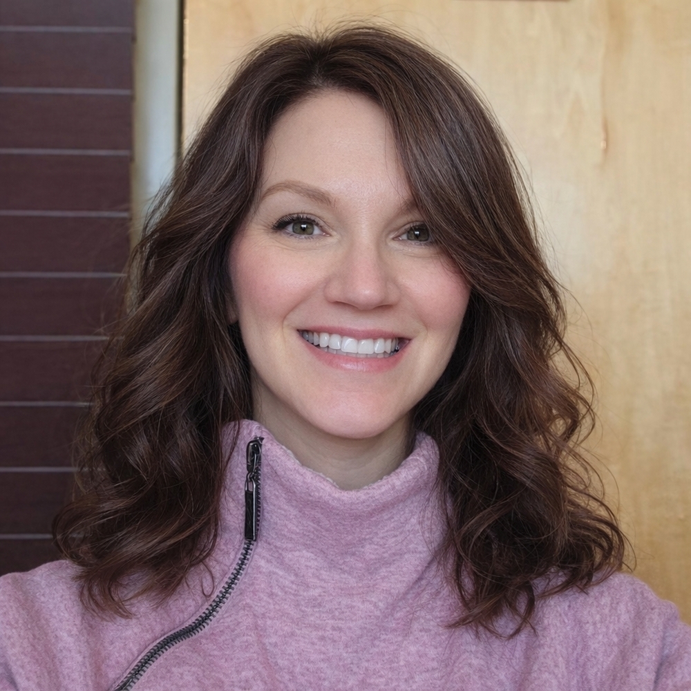 Meet your Posher, Stacie at Rose Boutique